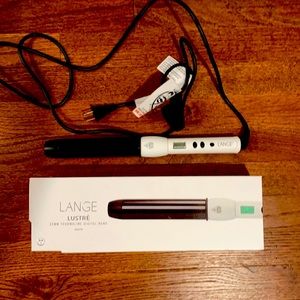 32mm Lange luster curling wand with box.